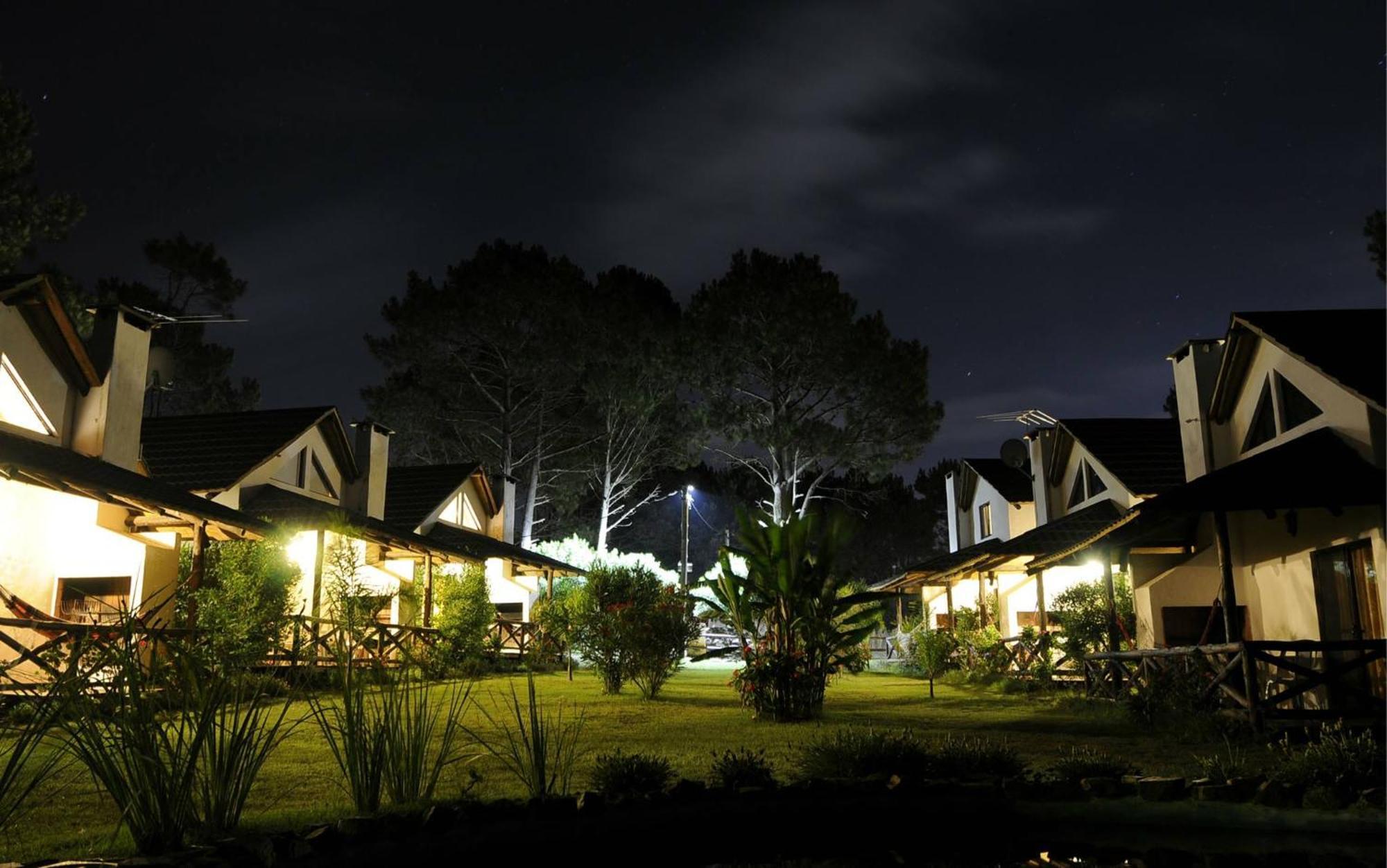 Bungalows Punta Colorada Piriápolis Eksteriør billede